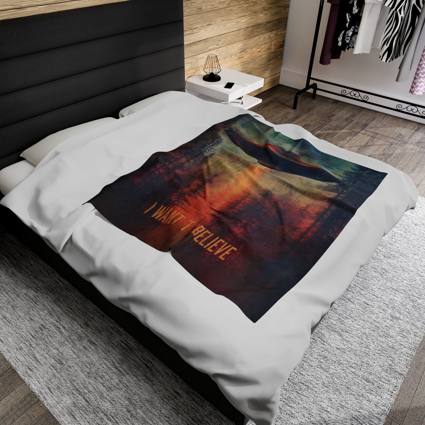Sci Fi Aliens Velveteen Plush Blanket, UFO Extraterrestrial Space Fleece Throw, X-Files Inspired Home Decor, I Want to Believe Bedding, Area